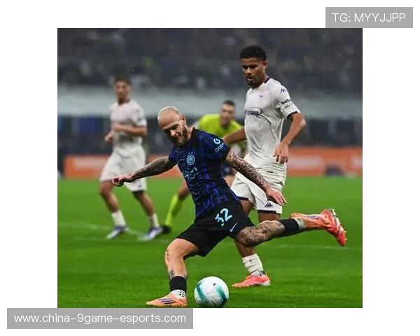 姆希塔良禁区低射建功，国米统治比赛节奏